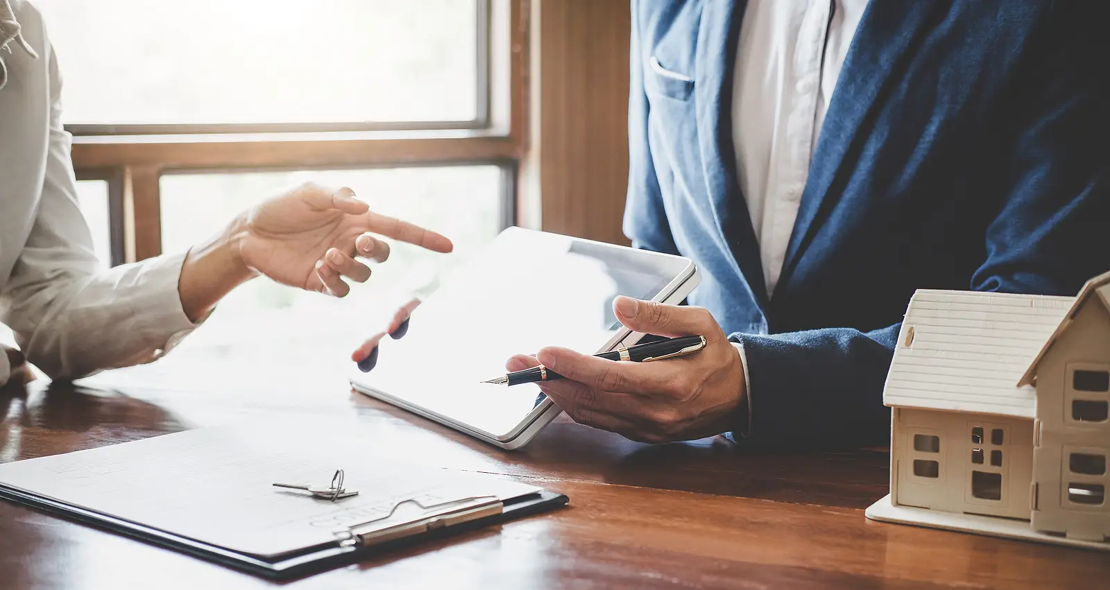 Beyond Paychecks and W-2s: A Fresh Approach to Screening Tenants in Troy, OH